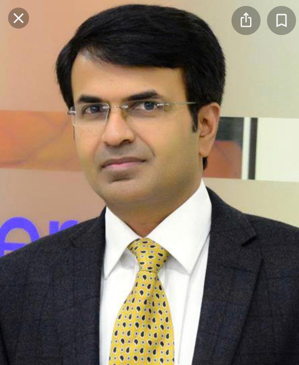 Dr Santosh G